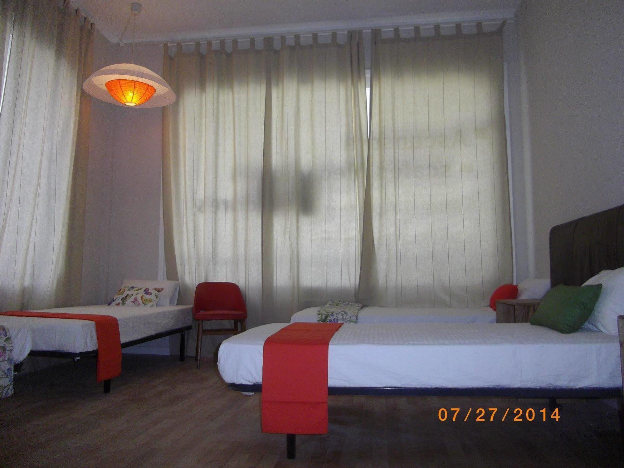 Camino B&B Barcellona Esterno foto
